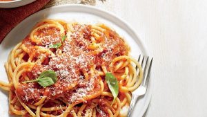 What makes spaghetti sauce taste better