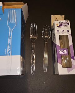 Amazon Basics Disposable Clear Plastic Forks
