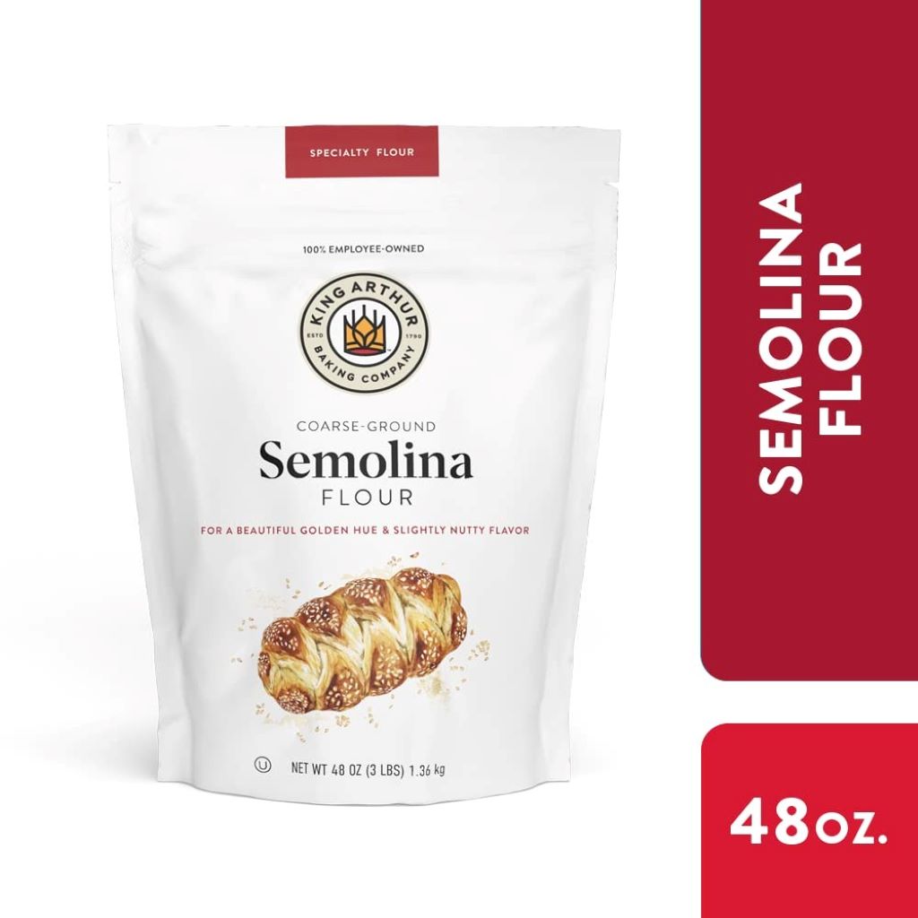Coarse ground, high-protein semolina flour from King Arthur, ideal for baking.