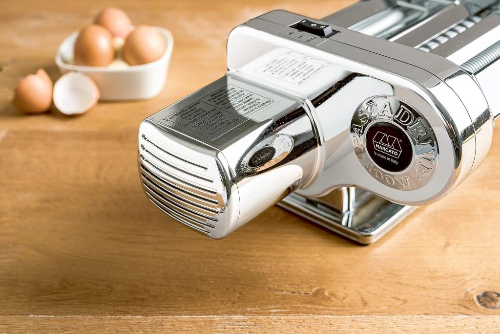 Electric MARCATO pasta machine, compatible with Atlas and Ampia, ideal for fresh pasta.