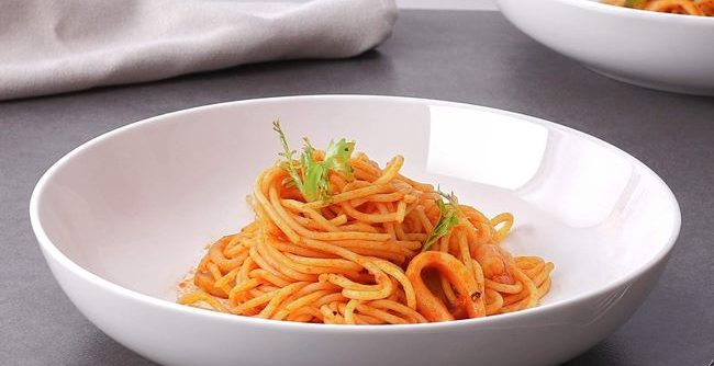 DOWAN 9.75” White Ceramic Dinner Bowls – Set of 4, Perfect for Pasta, Soup & Salad