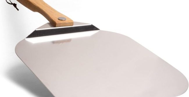 Chef Pomodoro foldable pizza peel designed for Ooni and Big Green Egg pizza ovens