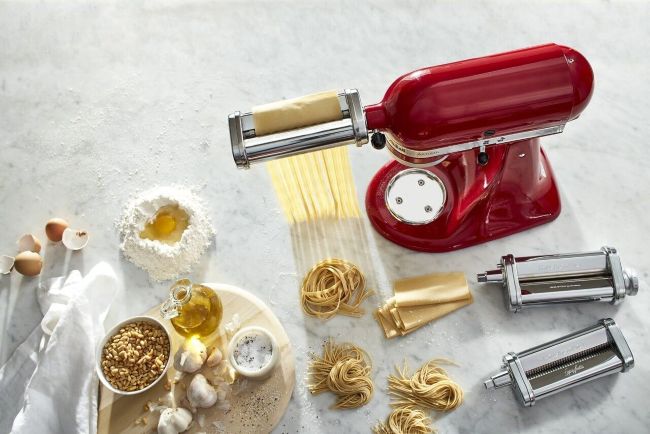 KitchenAid pasta roller and cutter attachment for home cooks