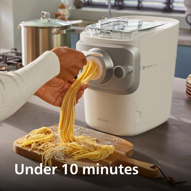 Philips 7000 Series automatic pasta maker for homemade pasta